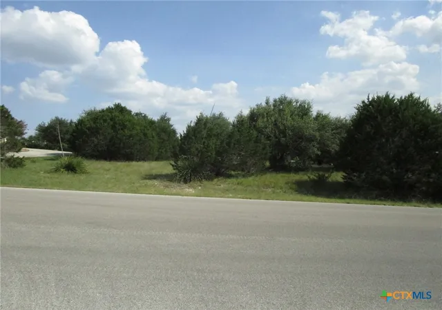 2nd image of 3246 Hawthorne Rd, Spring Branch, TX 78070 | MLS# 621056