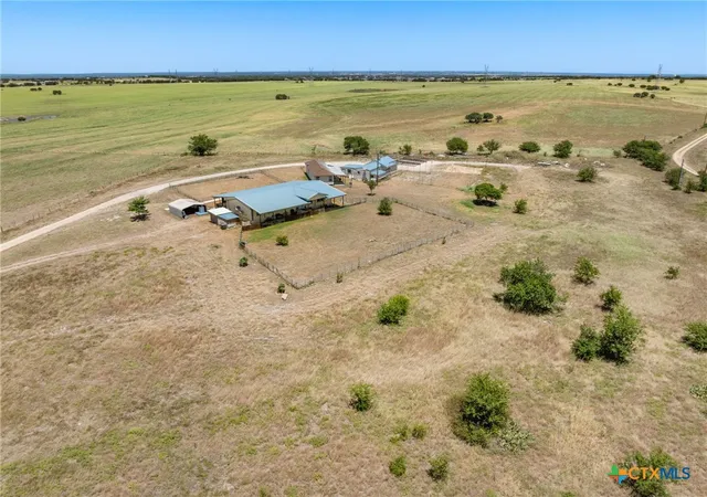 2nd image of 2124 Hackberry Rd, Holland, TX 76534 | MLS# 621184