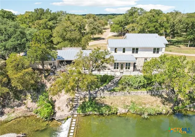 Photo 1 of Land for sale at 190 Private Rd 3011, Lampasas, TX 76550 | MLS# 620823 | Listing updated on 2026-07-31