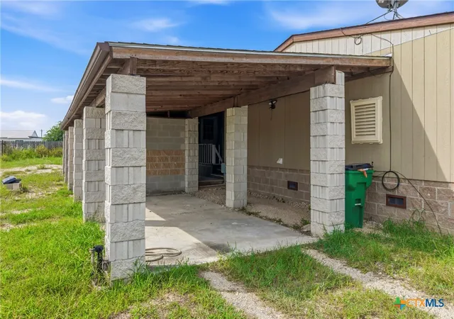 3rd image of 288 County Road 341, La Vernia, TX 78121 | MLS# 620644
