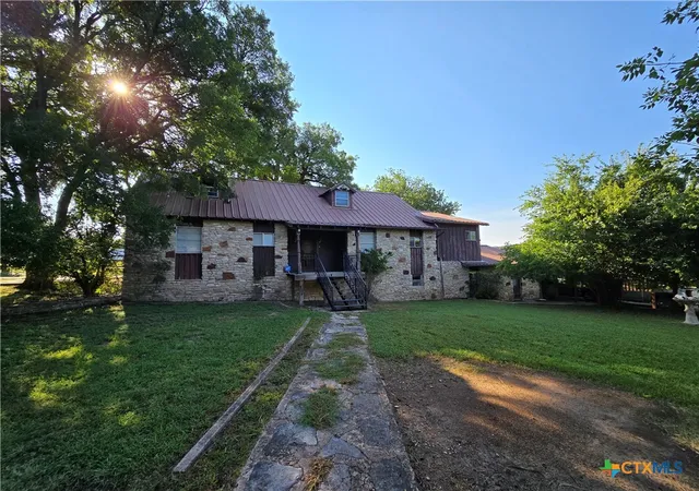 Photo 3 of Single family home for sale at 7980 E Us Hwy 84, Gatesville, TX 76528 | MLS# 620550 | Listing updated on 2026-10-08