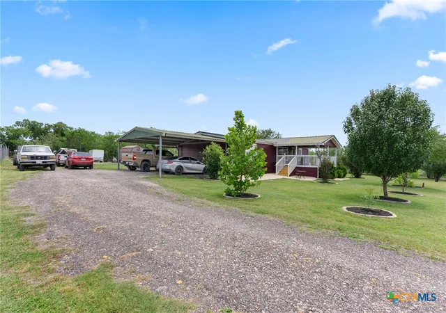 2nd image of 479 Mostyn Ln, San Marcos, TX 78666 | MLS# 621222