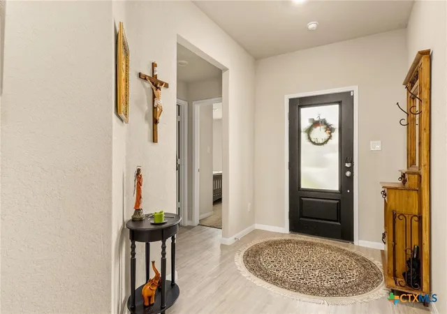 2nd image of 6122 Ballast Trl, New Braunfels, TX 78132 | MLS# 621144