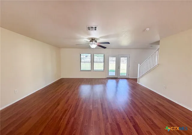 Photo 3 of Single family home for sale at 322 Fallen Leaf Ln, Temple, TX 76502 | MLS# 621293 | Listing updated on 2026-10-08