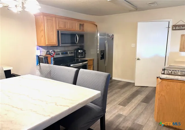 Listing Photo 4 - Condo for sale in building located at 210 Janelle Dr, Copperas Cove, TX 76522