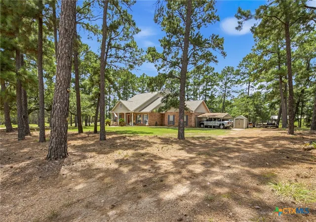 37th image of 801 Moccasin Trl, La Grange, TX 78945 | MLS# 621286