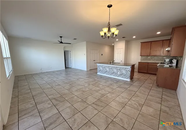 4th image of 2007 Stepping Stone, New Braunfels, TX 78130 | MLS# 621298