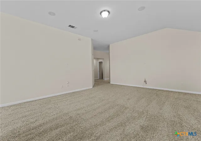 Photo 3 of Single family home for sale at 185 Silver Maple, Kyle, TX 78640 | MLS# 621350 | Listing updated on 2026-10-07