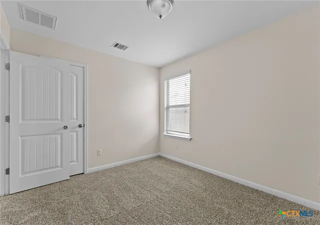 Photo 3 of Single family home for sale at 185 Silver Maple, Kyle, TX 78640 | MLS# 621350 | Listing updated on 2026-10-07