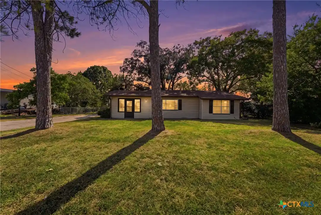 Single family home for sale at 1603 Seydler St, Gonzales, TX 78629 | MLS# 621354