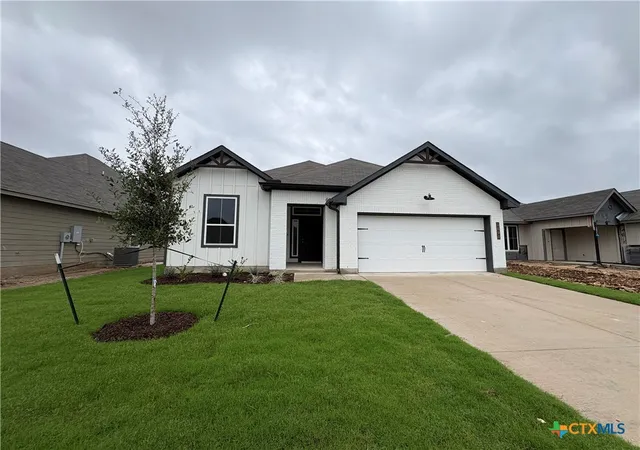 Photo 2 of Single family home for sale at 1090 Ringo Rd, Belton, TX 76513 | MLS# 621502 | Listing updated on 2026-10-05