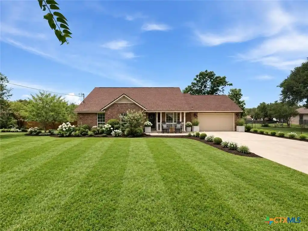 Photo 1 of Single family home for sale at 125 Barton Rd, San Marcos, TX 78666 | MLS# 621757 | Listing updated on 2026-10-13