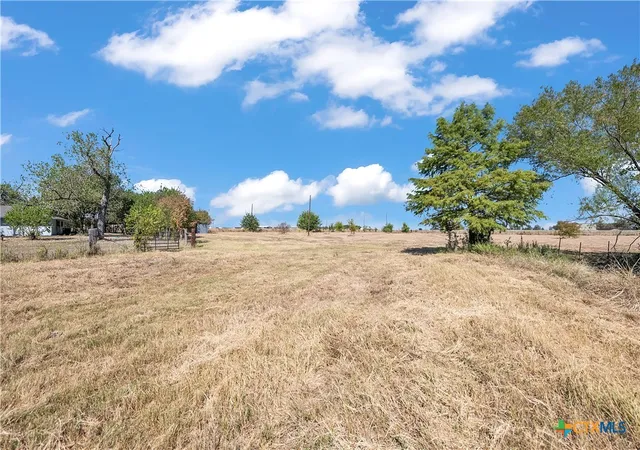 Photo 3 of Sale Pending at 310 Hruskaville Rd, Temple, TX 76501 | MLS# 621437 | Listing updated on 2026-10-08
