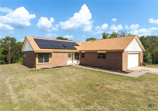 Single family home for sale at 4303 Creekside Dr, Killeen, TX 76543 | MLS# 622106