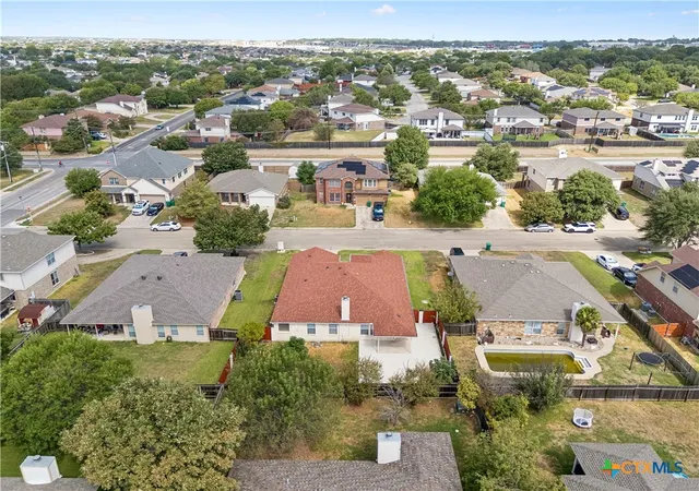 Photo 4 of Single family home for sale at 104 Lone Shadow Dr, Harker Heights, TX 76548 | MLS# 622069 | Listing updated on 2026-09-30