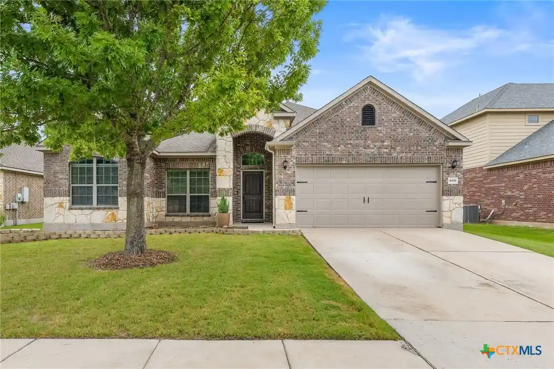Photo 1 of Sale Pending at 1008 N Ash Cvs, Hutto, TX 78634 | MLS# 622228 | Listing updated on 2026-10-12