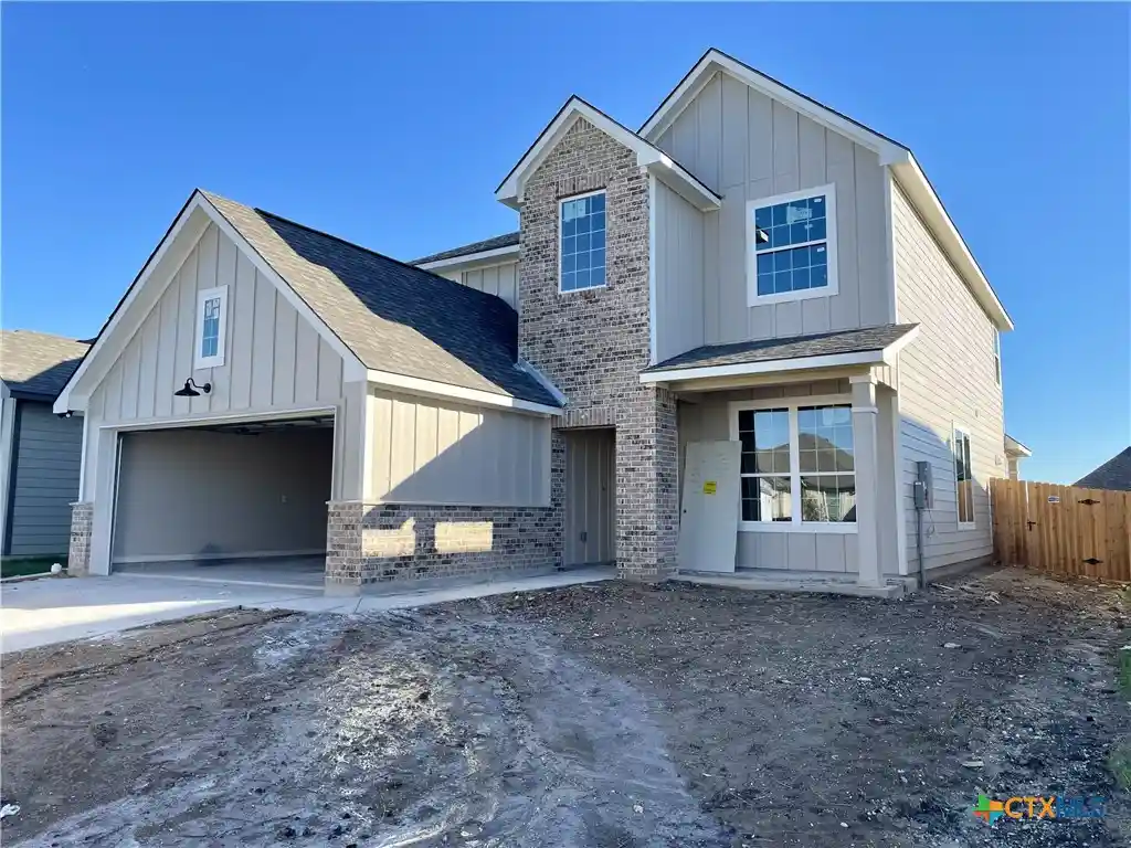 Photo 1 of Sale Pending at 610 James Parker Cir, Killeen, TX 76542 | MLS# 622385 | Listing updated on 2026-10-26