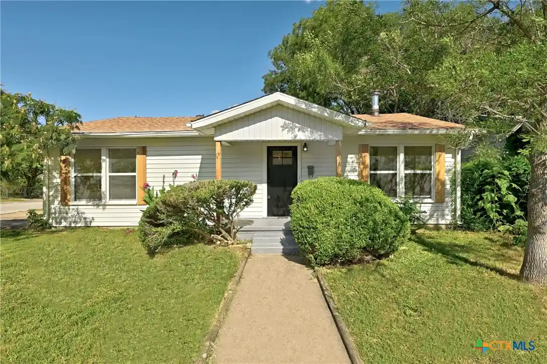 Photo 1 of Single family home for sale at 1302 S 2nd Street, Killeen, TX 76541 | MLS# 622449 | Listing updated on 2026-10-15