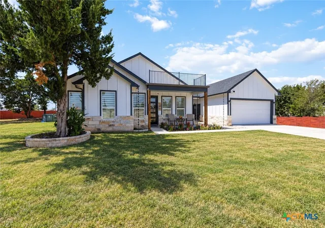 Photo 1 of Single family home for sale at 123 Zacate St, Elgin, TX 78621 | MLS# 622812 | Listing updated on 2026-10-07