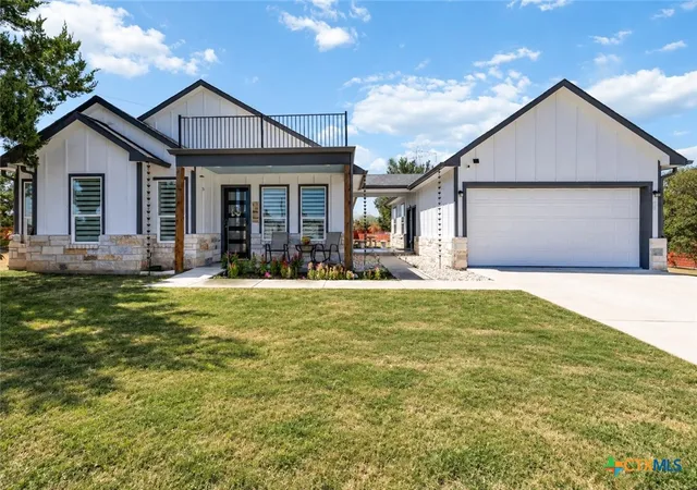 Photo 2 of Single family home for sale at 123 Zacate St, Elgin, TX 78621 | MLS# 622812 | Listing updated on 2026-10-07