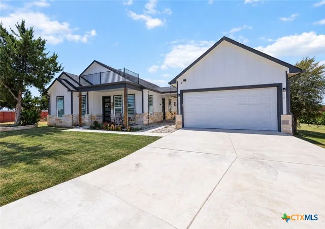 Photo 3 of Single family home for sale at 123 Zacate St, Elgin, TX 78621 | MLS# 622812 | Listing updated on 2026-10-07