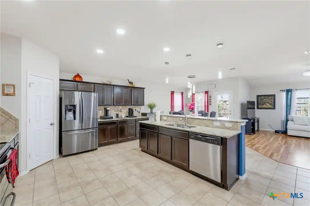 Photo 1 of Sale Pending at 5305 Harvard Ln, Killeen, TX 76543 | MLS# 622903 | Listing updated on 2026-10-21