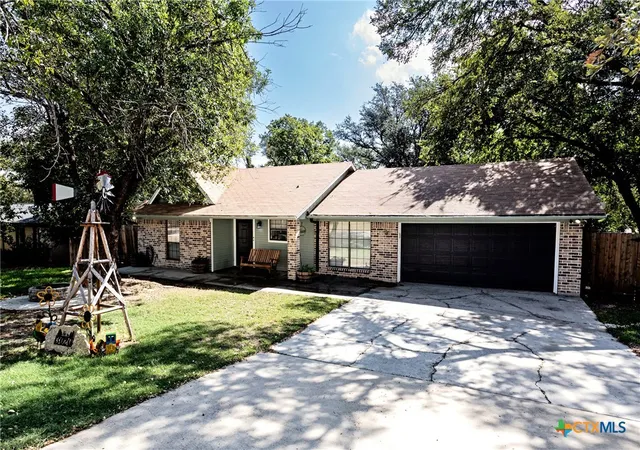 Photo 1 of Single family home for sale at 3020 Oakwood Dr, Harker Heights, TX 76548 | MLS# 622895 | Listing updated on 2026-09-19