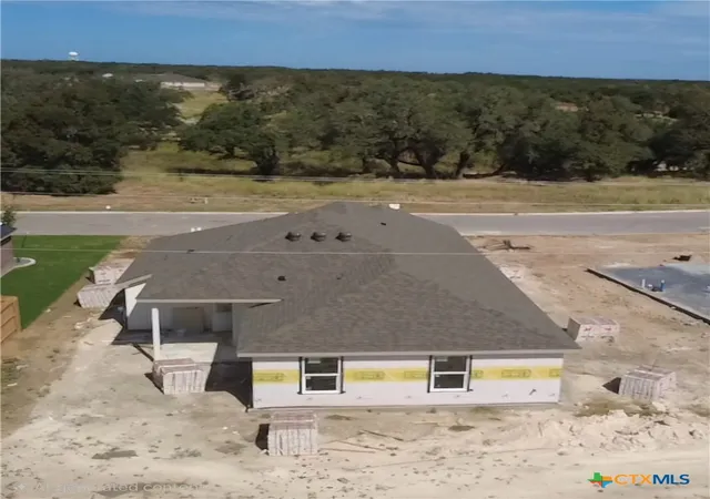 Photo 4 of Single family home for sale at 1405 Fossil Trl, Belton, TX 76513 | MLS# 623017 | Listing updated on 2026-10-07