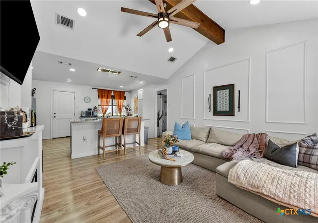 Photo 3 of Single family home for sale at 308 River Hills, San Marcos, TX 78666 | MLS# 623457 | Listing updated on 2026-09-23