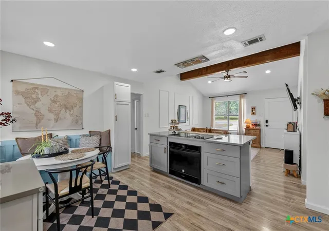 Photo 4 of Single family home for sale at 308 River Hills, San Marcos, TX 78666 | MLS# 623457 | Listing updated on 2026-09-23