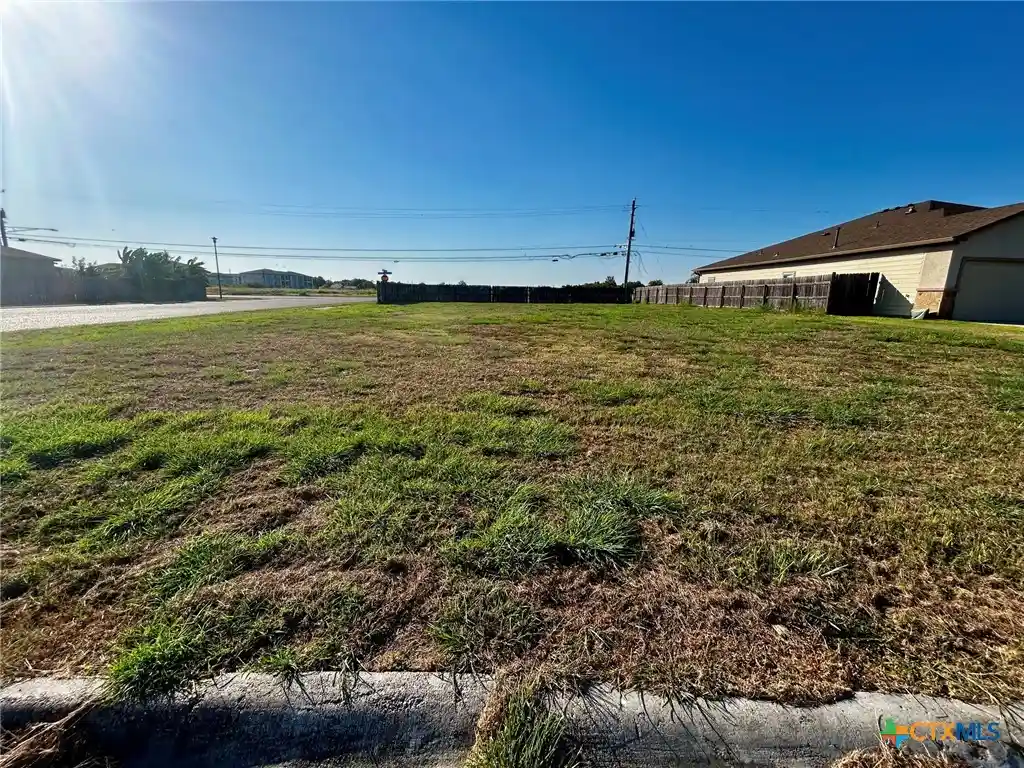 Photo 1 of Land for sale at 101 Alydar Dr, Victoria, TX 77901 | MLS# 623656 | Listing updated on 2026-10-12