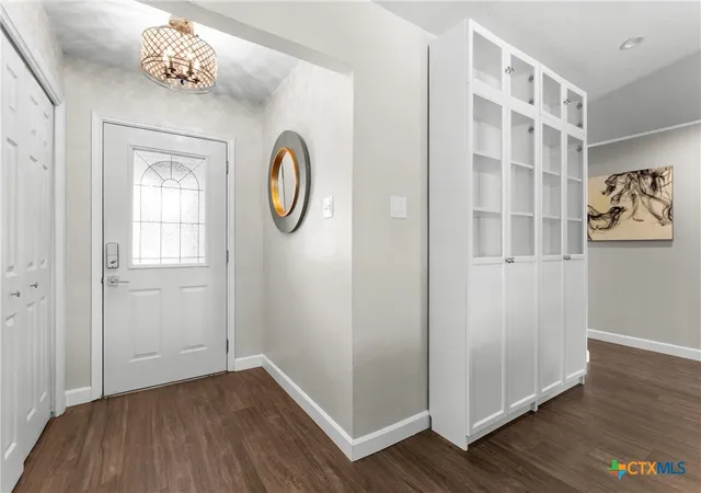 Photo 4 of Single family home for sale at 11210 Henge Dr, Austin, TX 78759 | MLS# 623712 | Listing updated on 2026-10-29
