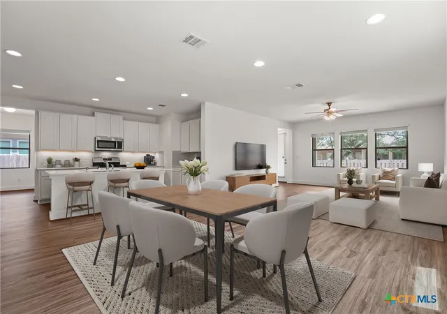 Photo 3 of Single family home for sale at 604 Golden Glory Rd, Leander, TX 78641 | MLS# 621734 | Listing updated on 2026-10-08