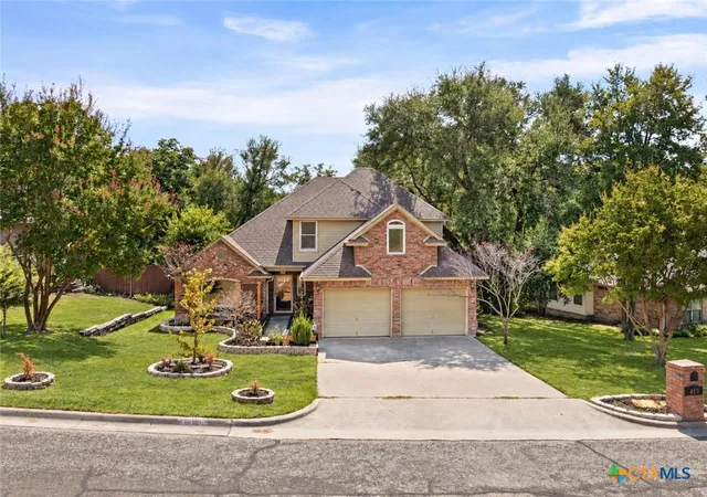 Photo 1 of Single family home for sale at 413 Hallmark Cir, Belton, TX 76513 | MLS# 621047 | Listing updated on 2026-09-30