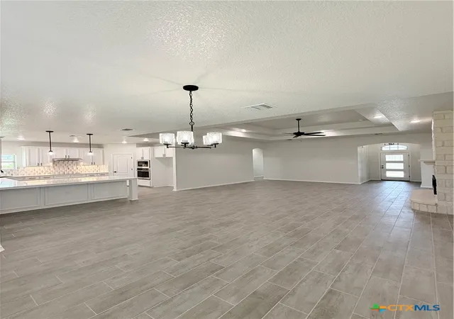 Photo 3 of Single family home for sale at 500 Avery St, Killeen, TX 76542 | MLS# 622164 | Listing updated on 2026-09-21