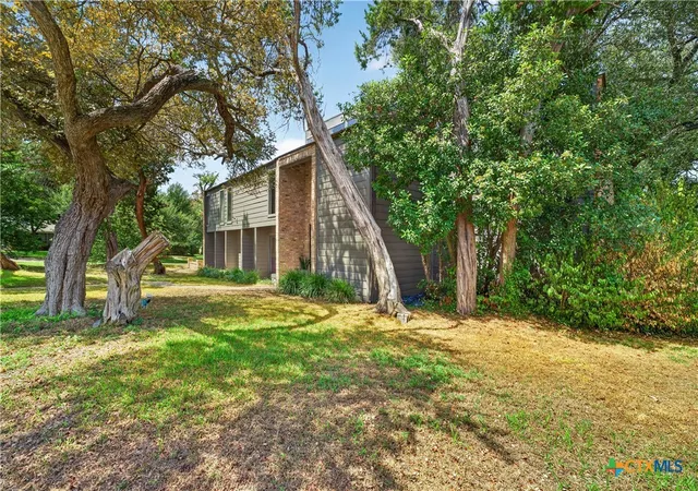 Photo 2 of Single family home for sale at 4000 Wendy Oaks Dr, Temple, TX 76502 | MLS# 624756 | Listing updated on 2026-10-07