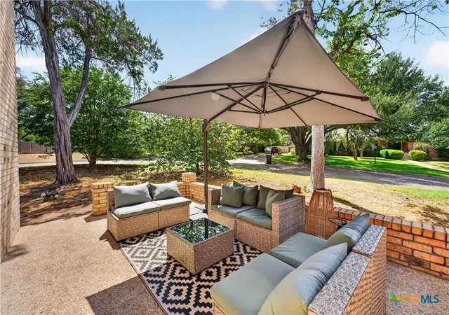 Photo 3 of Single family home for sale at 4000 Wendy Oaks Dr, Temple, TX 76502 | MLS# 624756 | Listing updated on 2026-10-07