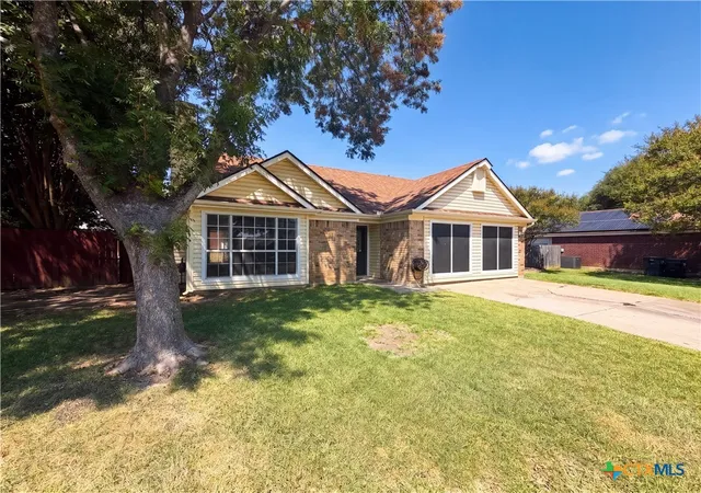 Photo 3 of Single family home for sale at 710 Brazos Dr, Temple, TX 76504 | MLS# 625039 | Listing updated on 2026-10-08