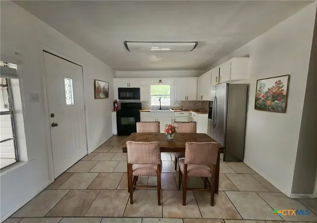 Photo 2 of Single family home for sale at 753 San Antonio Ave, Seguin, TX 78155 | MLS# 625052 | Listing updated on 2026-10-07