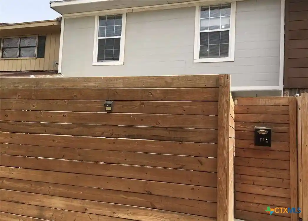 Photo 1 of Townhouse for sale at 1905 N Ben Wilson St #17, Victoria, TX 77901 | MLS# 625013 | Listing updated on 2026-10-20