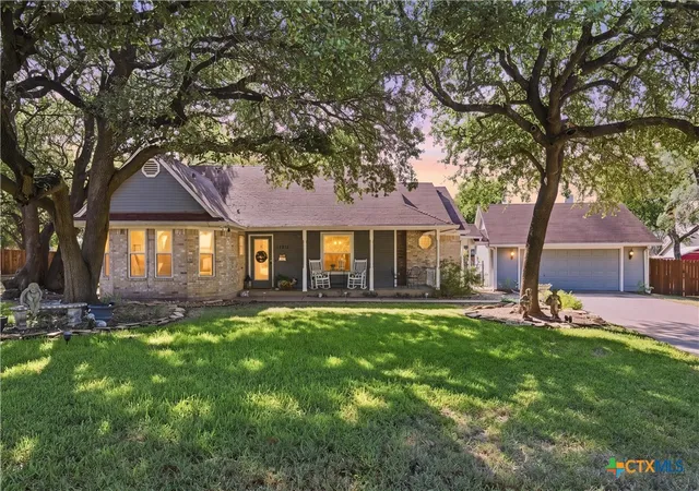 Photo 1 of Single family home for sale at 14212 Wagner Dr, Woodway, TX 76712 | MLS# 625071 | Listing updated on 2026-10-08