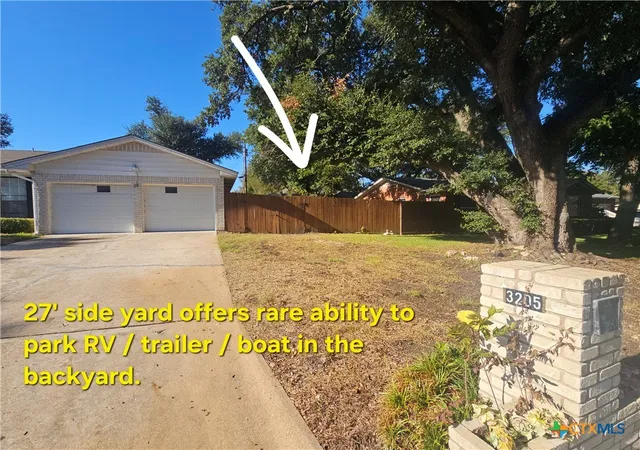 Photo 3 of Single family home for sale at 3205 Pin Oak Dr, Temple, TX 76502 | MLS# 625164 | Listing updated on 2026-10-07
