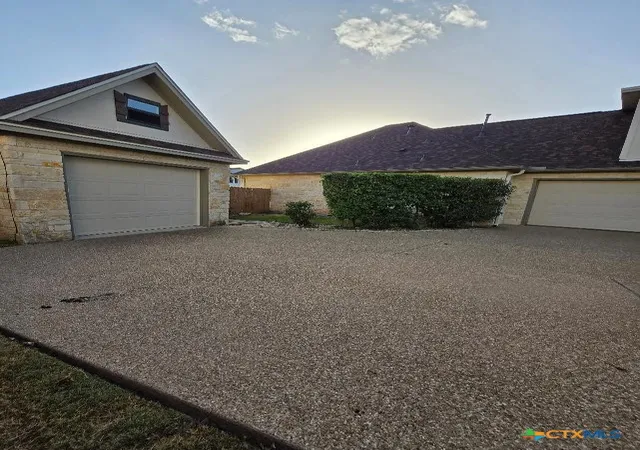 Photo 3 of Single family home for sale at 2319 Fox Glen Ln, Temple, TX 76502 | MLS# 625299 | Listing updated on 2026-09-19