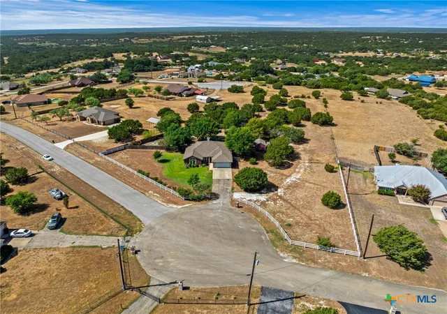 Photo 3 of Sale Pending at 714 County Rd 3371, Kempner, TX 76539 | MLS# 625502 | Listing updated on 2026-10-02