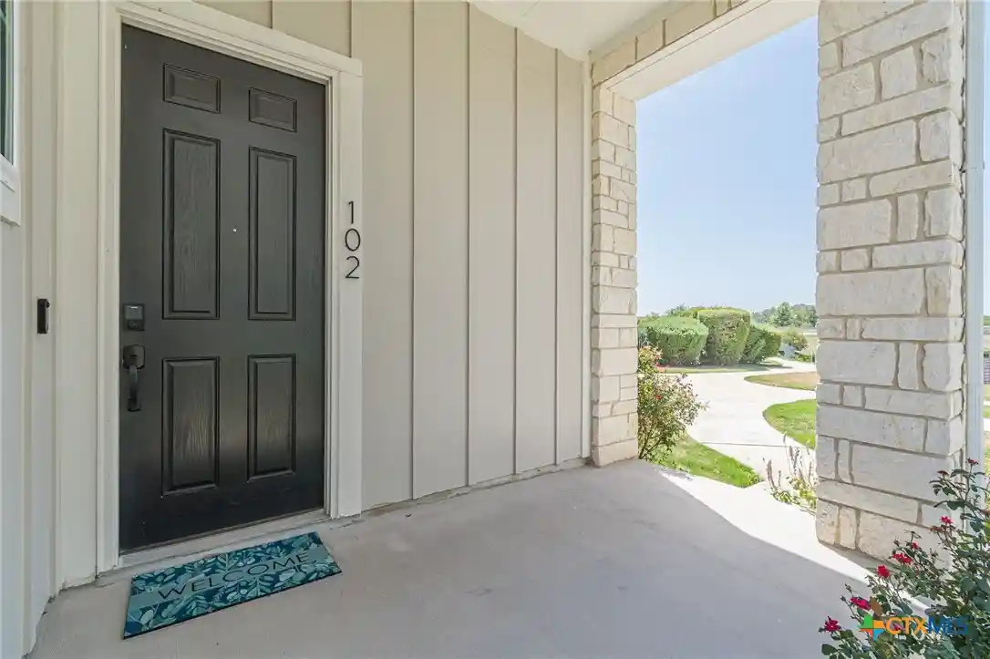 Listing Photo 2 - Condo for sale in 105 Harborside Dr located at 105 Harborside Dr, San Marcos, TX 78666 - Unit #102