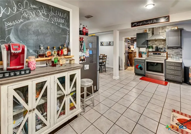 Photo 3 of Single family home for sale at 1518 Bonham Dr, Victoria, TX 77901 | MLS# 625517 | Listing updated on 2026-10-07