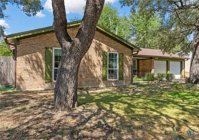 Photo 3 of Single family home for sale at 2001 Miles St, Copperas Cove, TX 76522 | MLS# 625112 | Listing updated on 2026-10-06