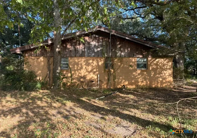 Photo 1 of Single family home for sale at 7716 Mcgregor Park Rd, Temple, TX 76502 | MLS# 625548 | Listing updated on 2026-10-07