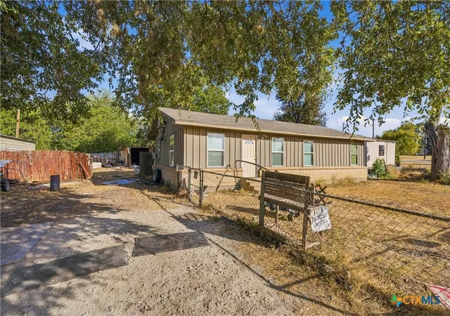 Photo 2 of Single family home for sale at 6781 Moffat Loop, Temple, TX 76502 | MLS# 625526 | Listing updated on 2026-09-18
