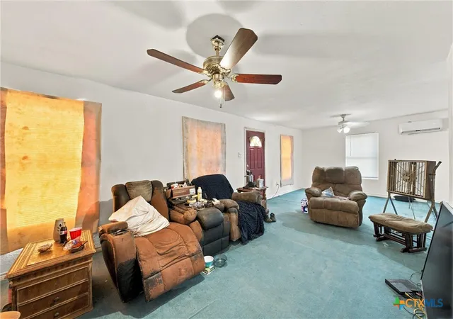Photo 3 of Single family home for sale at 6781 Moffat Loop, Temple, TX 76502 | MLS# 625526 | Listing updated on 2026-09-18